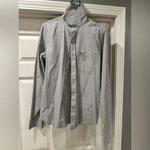 Men’s Abercrombie & Fitch muscle button-up shirt